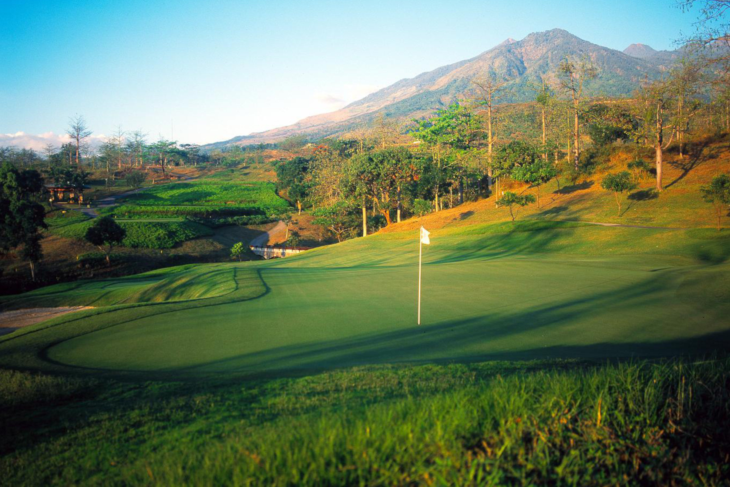 5 Taman Dayu Golf Club1